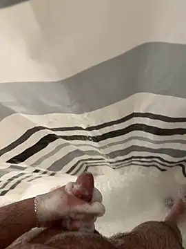 Loco42- online show from February 17, 11:00 pm