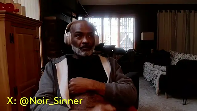 sinnernoir online show from March 23, 5:39 pm