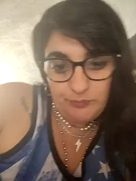 infiernowoman23 online show from January 18, 5:37 pm