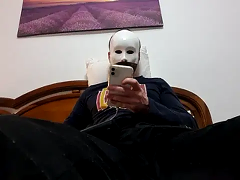 ItalStall online show from February 28, 9:05 pm