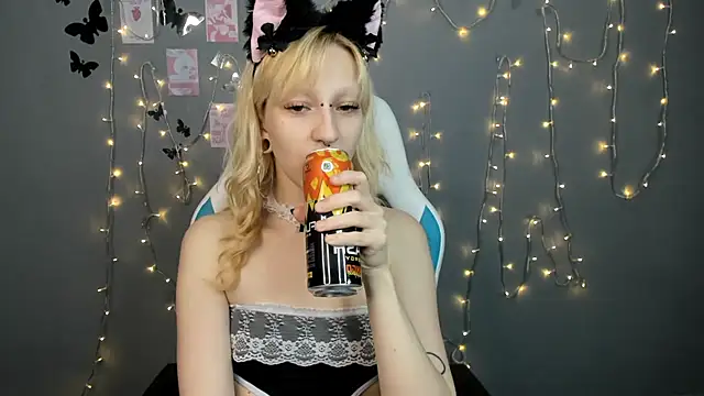 Lexy-Woorhez online show from January 31, 10:31 am