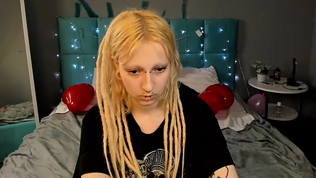 Lexy-Woorhez online show from February 13, 1:26 pm