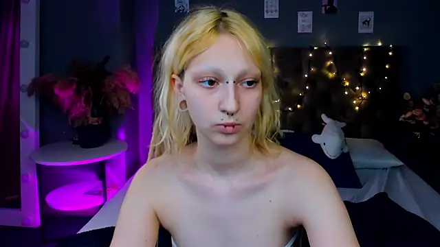 Lexy-Woorhez online show from February 24, 1:31 pm