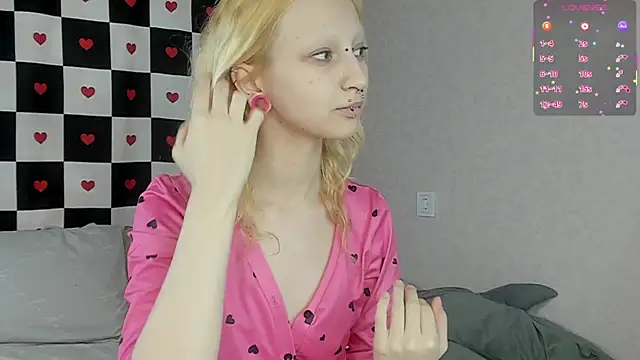 Lexy-Woorhez online show from February 13, 8:54 am