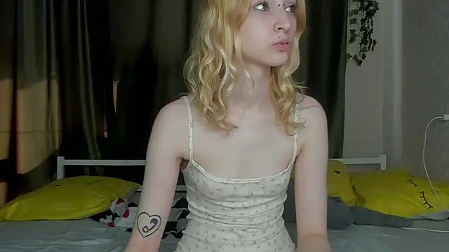 Snapshot of Lexy-Woorhez chatting on May 30, 11:18 am Lexy-Woorhez online show from May 30, 11:18 am