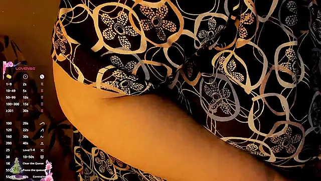 SexxyDreams1 online show from December 24, 1:27 am