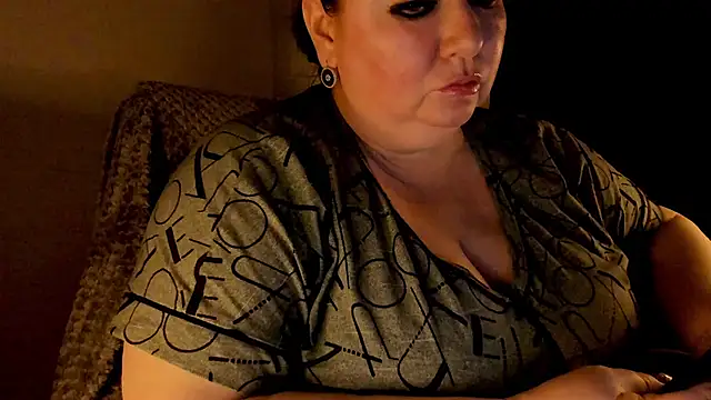 SexxyDreams1 online show from December 24, 9:22 pm