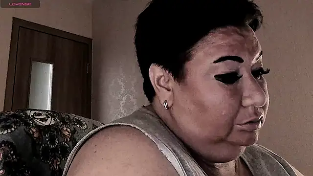 SexxyDreams1 online show from June 22, 3:25 am