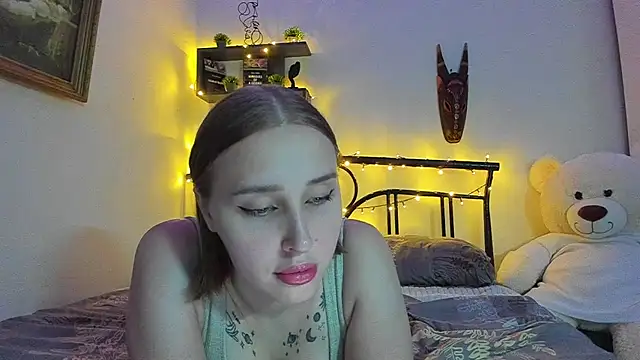 LinaTruly online show from July 22, 9:06 pm