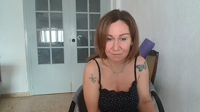 Snapshot of TamaraSweetxo chatting on February 26, 11:30 am TamaraSweetxo online show from February 26, 11:30 am