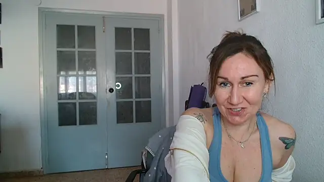 Snapshot of TamaraSweetxo chatting on March 10, 5:07 pm TamaraSweetxo online show from March 10, 5:07 pm