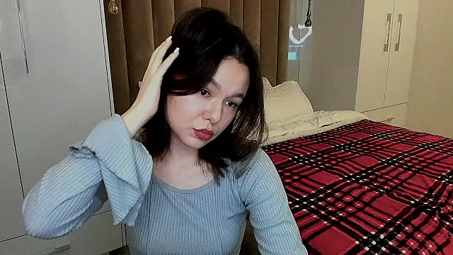 LovelyJane online show from December 11, 1:17 pm