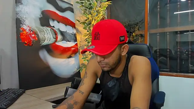 Snapshot of Robin_Rief chatting on January 21, 11:24 pm Robin Rief online show from January 21, 11:24 pm