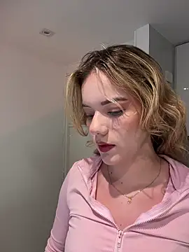 NicoleCut online show from March 12, 10:10 am