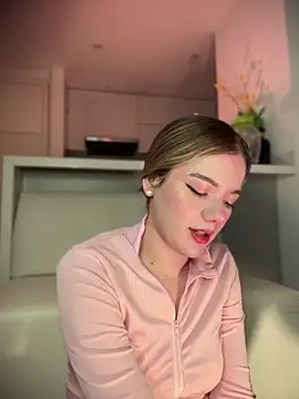 NicoleCut online show from May 12, 9:17 am