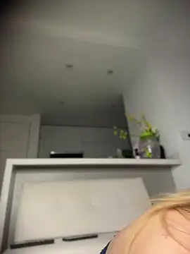 NicoleCut online show from May 13, 9:17 am