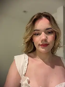 NicoleCut online show from May 24, 10:31 am