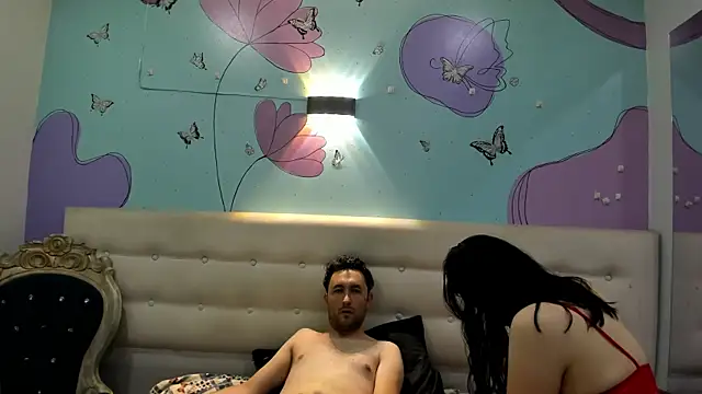 Snapshot of JeremmyAndStacy chatting on February 26, 9:48 pm JeremmyAndStacy online show from February 26, 9:48 pm