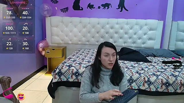 Snapshot of JeremmyAndStacy chatting on March 21, 5:23 pm JeremmyAndStacy online show from March 21, 5:23 pm