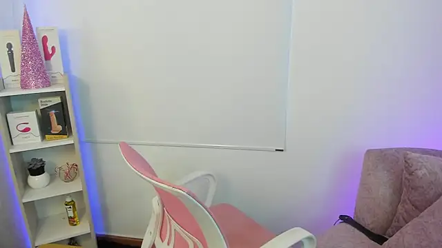 savage sweethearts online show from December 27, 9:11 pm