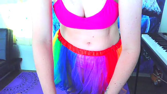  hellostormy  online show from October 3, 4:48 pm