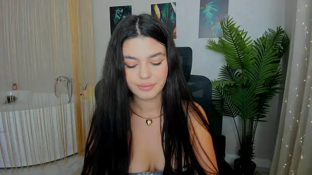 AlluringAriel online show from February 16, 7:27 pm