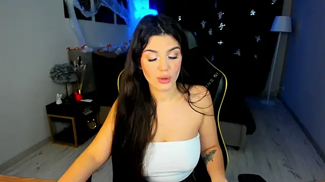 AlluringAriel online show from October 28, 7:27 pm