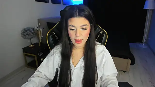 AlluringAriel online show from November 20, 7:13 pm