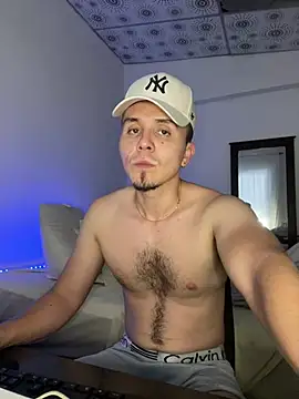 adam-rivera online show from January 19, 10:28 pm