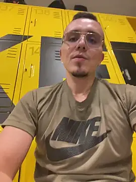 adam-rivera online show from March 14, 9:10 pm