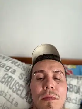 adam-rivera online show from April 3, 10:19 pm