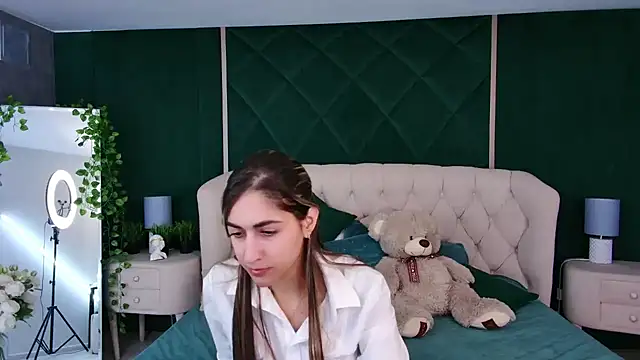 Teresa Stane online show from January 17, 12:31 pm