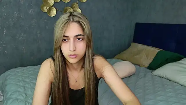 Teresa Stane online show from February 25, 12:03 pm