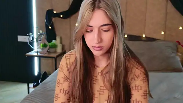 Teresa Stane online show from March 14, 8:53 am