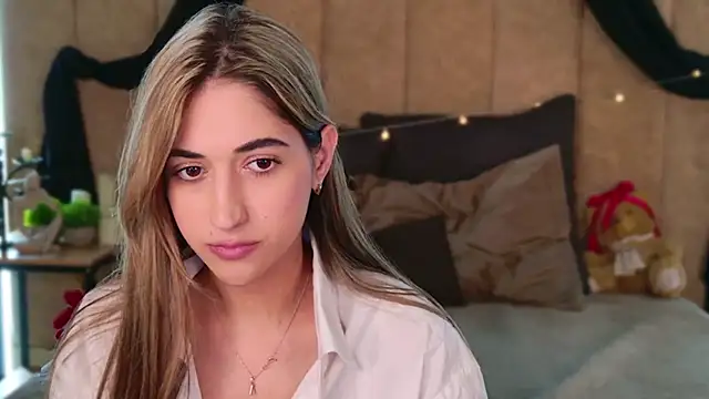 Teresa Stane online show from March 22, 8:29 am