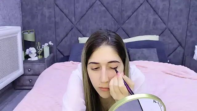 Teresa Stane online show from November 6, 5:19 am