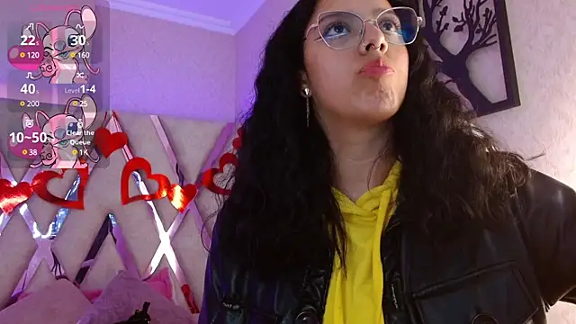 Aurora Brownn online show from March 1, 1:43 am