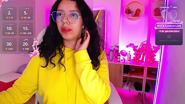 Aurora Brownn online show from March 1, 4:47 am