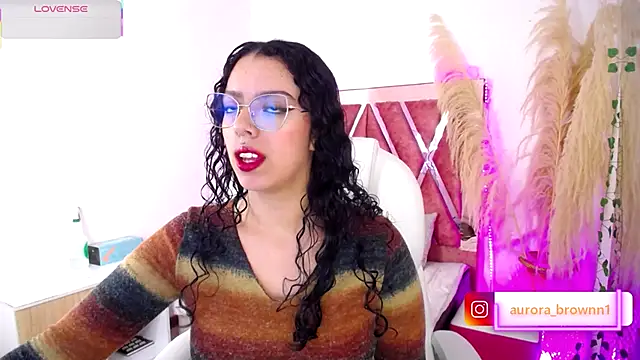 Aurora Brownn online show from September 12, 4:34 am