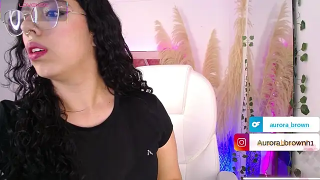 Aurora Brownn online show from September 19, 4:47 am