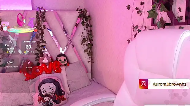 Aurora Brownn online show from November 25, 4:23 am