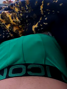 ariel-rick online show from November 21, 1:54 pm