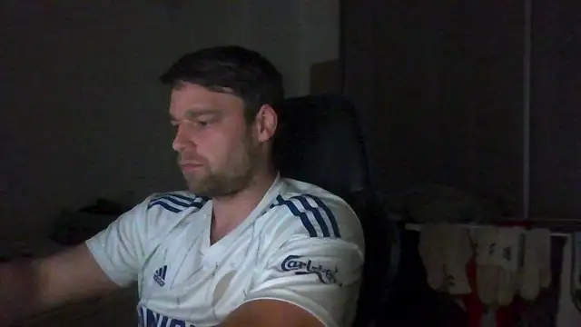 Snapshot of The_big_viking_ chatting on May 22, 9:09 pm The big viking online show from May 22, 9:09 pm