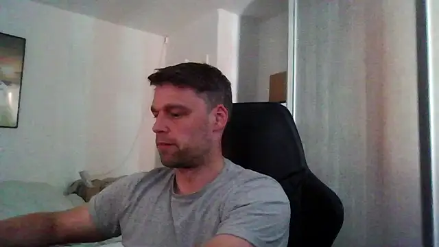 Snapshot of The_big_viking_ chatting on June 21, 12:30 pm The big viking online show from June 21, 12:30 pm