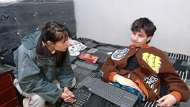 pervertsteens3 online show from December 18, 2:53 am