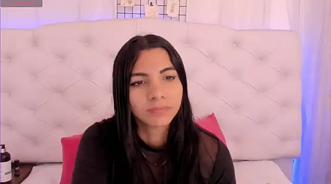 Snapshot of anchela-garcia1 chatting on January 8, 12:58 pm anchela-garcia1 online show from January 8, 12:58 pm