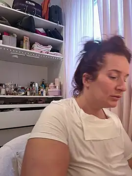 Engel mia online show from January 17, 1:05 pm