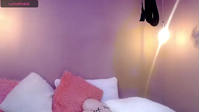 cami fire online show from February 7, 6:24 am