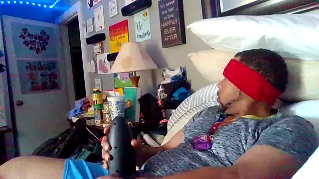 Snapshot of Creationmonster0 chatting on November 3, 5:14 pm Creationmonster0 online show from November 3, 5:14 pm