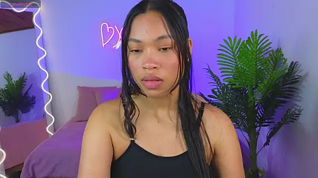 Snapshot of penelope_tay1 chatting on January 19, 4:01 am penelope tay1 online show from January 19, 4:01 am